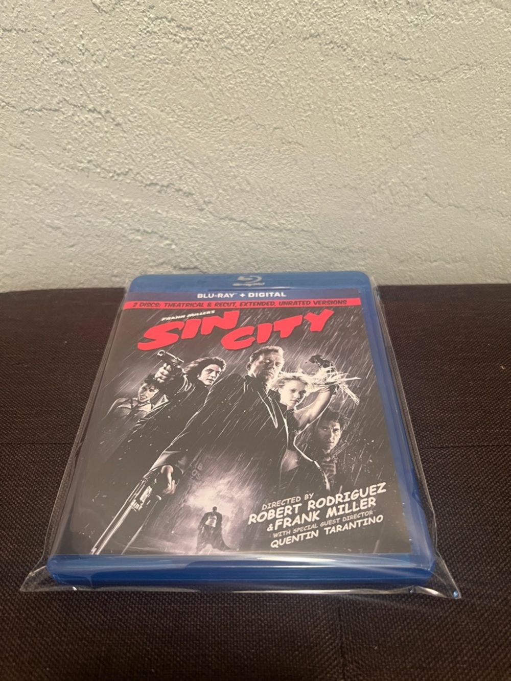 #1917*Sin City Blu-ray Movie - Black, Red